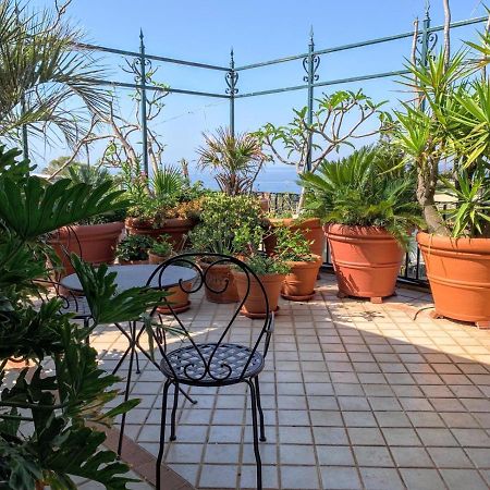 Terrazza Pavone Appartement Aci Castello Buitenkant foto