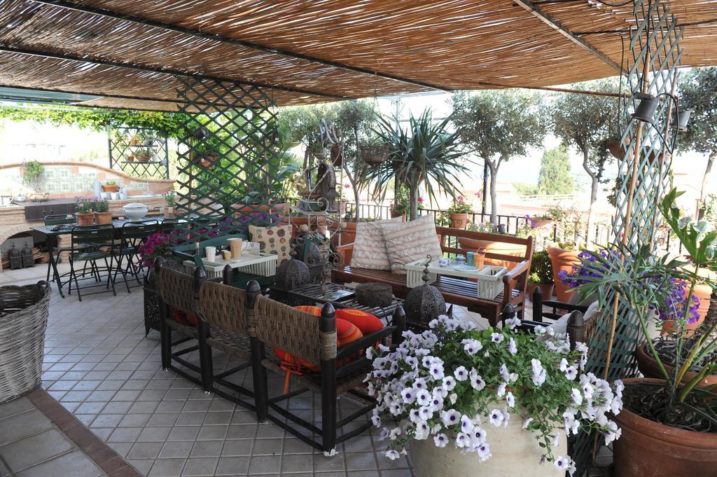 Terrazza Pavone Appartement Aci Castello Kamer foto